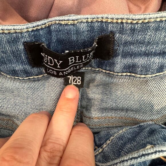 Judy Blue Tummy Control Distressed Straight Jean Size 7 - Picture 5 of 6